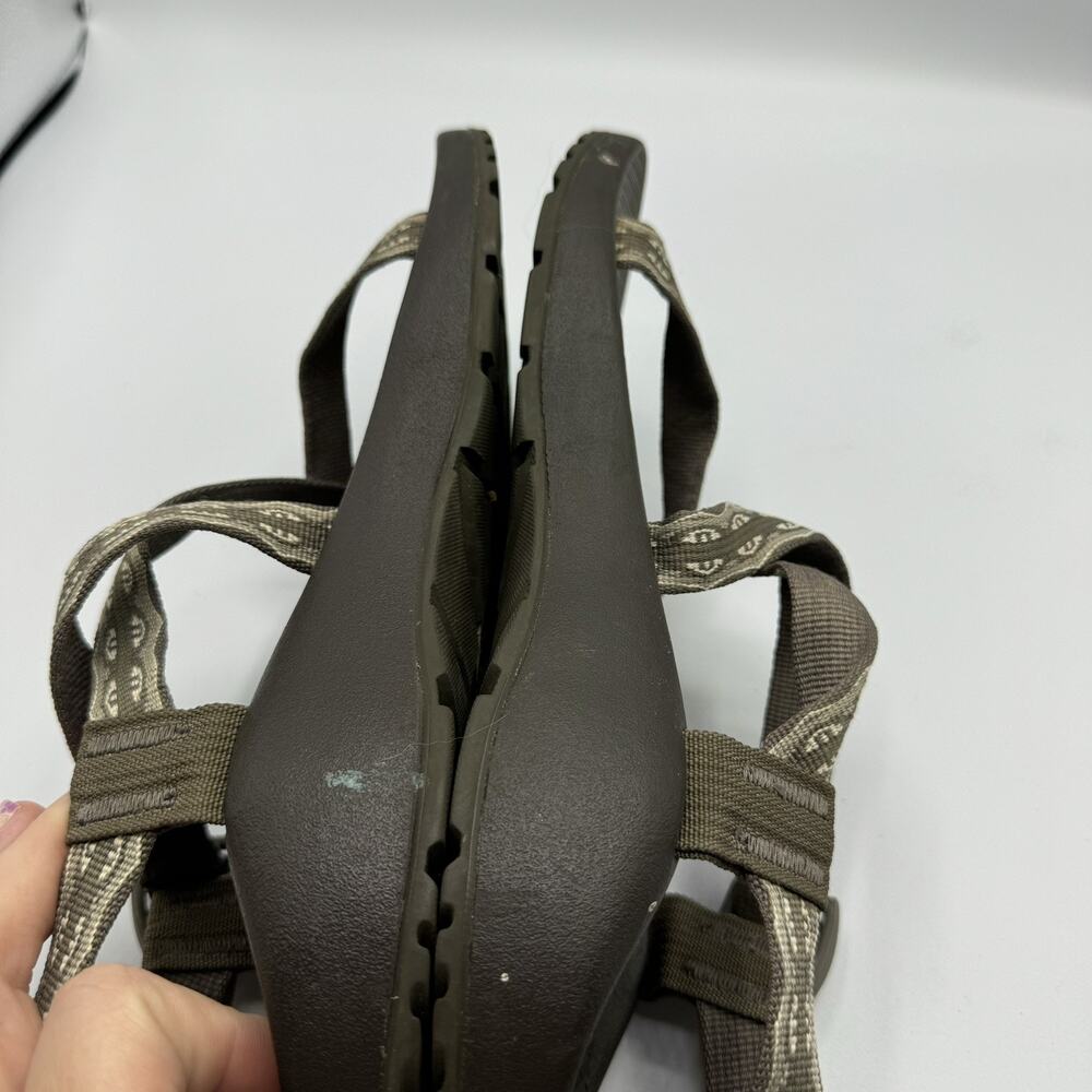 Chaco Z2 Classic Sandals Womens 10 Black White Gray Geometric Strap Toe Loop - Picture 4 of 8